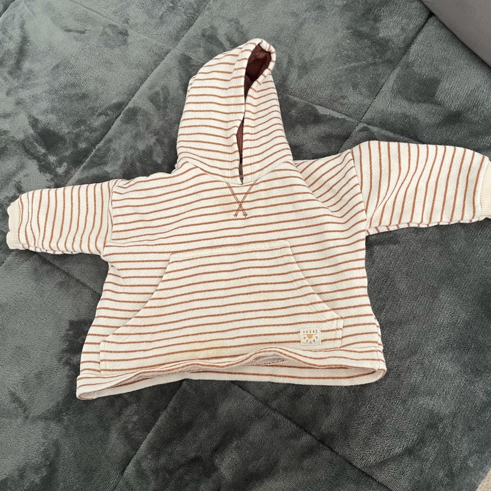 Zara sweatshirt